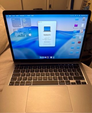 MacBook Pro 13 M1 8GB RAM 2020