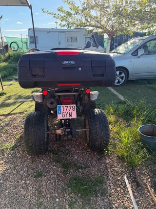 Quad Daelim Negro