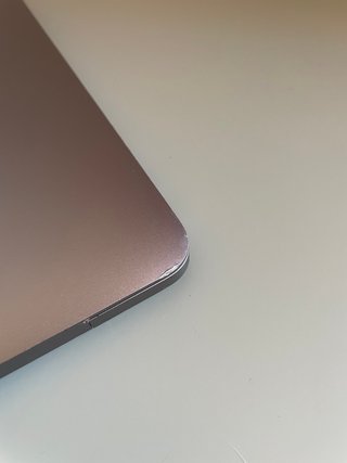 MacBook Pro 128GB SSD Gris Espacial