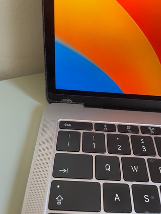 MacBook Pro 128GB SSD Gris Espacial