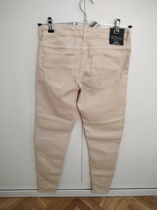 Pantalón Bershka pitillo elástico talla 36