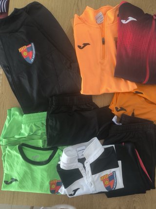 Equipación Joma CF Matadepera Roja y Negra