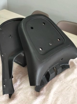Baúl trasero moto original de Piaggio; 50lts