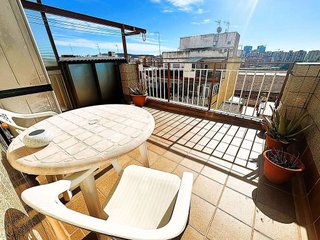 Dúplex en venta en Sant Josep en Hospitalet de Llobregat, L´