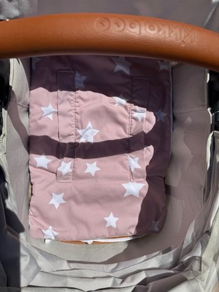 Carro de bebé beige