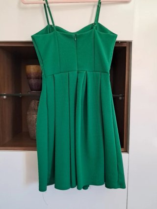 Vestido verde corto fiesta
