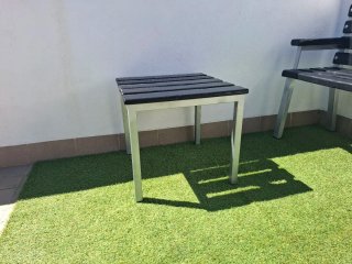 Banco y mesa de exterior metal y madera