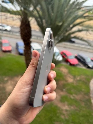 iPhone 15 Pro - 95% Batería