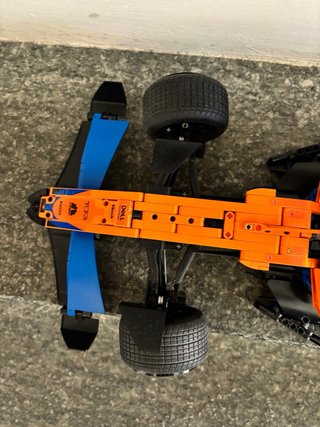 Lego McLaren F1 42141