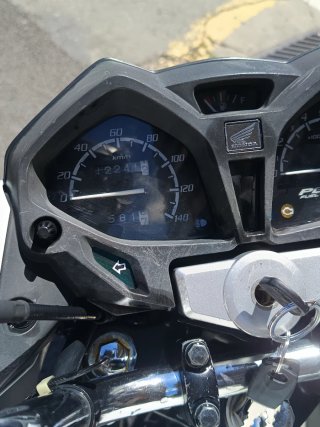 Honda CB125F 2018 Blanca