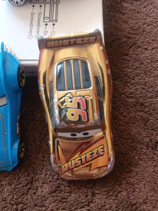 Lote de 3 coches de juguete