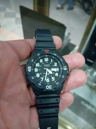 CASIO DEPORTIVO CALENDARIO, SUMERGIBLE A 100M,