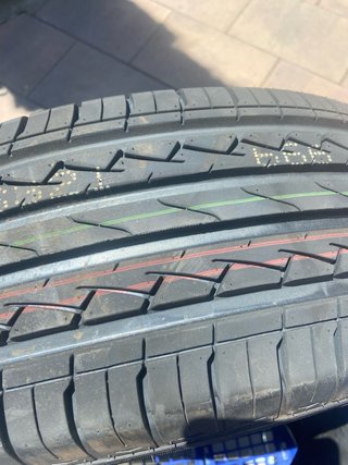 Neumáticos Roadcruza 205/60R16 Nuevos