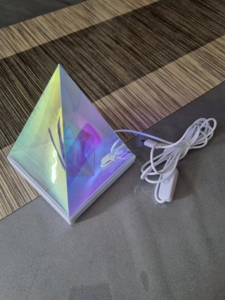 Lampada LED Piramidale Multicolore