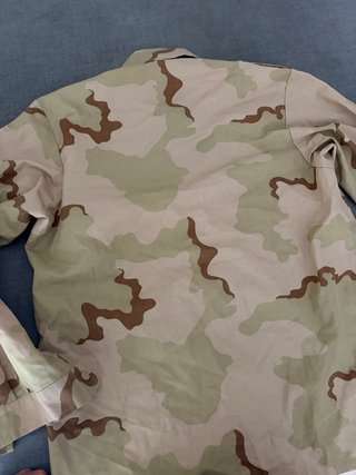 Chaqueta militar vintage camuflaje