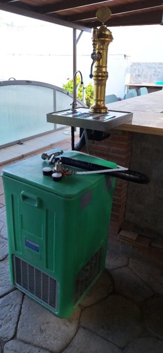 Grifo y enfriador cerveza