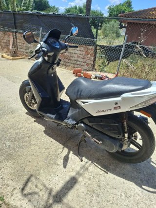 Kymco Agility City 125 Scooter