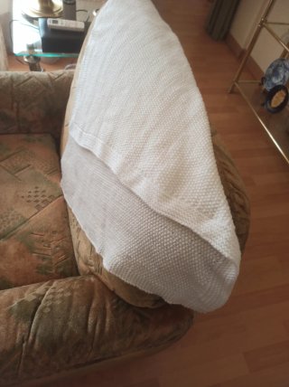 Toquilla cuadrada tejida a mano para bebé
