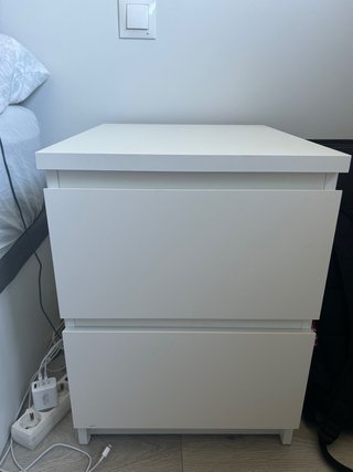 Mesita de noche blanca Ikea