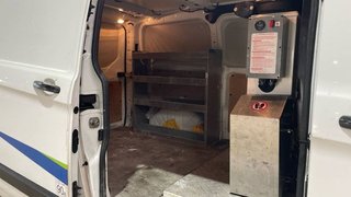 Ford Transit CUSTOM FURGÓN GRÚA L1H1 2.0 ECOBLUE 130 CV TREND CON CESTA ELEVADORA