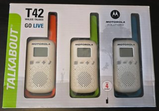 Pack 3 Motorola T42 GO LIVE Walkie Talkies