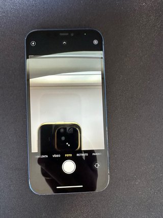 iPhone 12 Apple