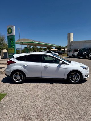 Ford Focus Titanium