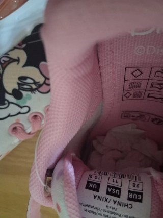 Zapatillas Minnie Mouse niña, talla 28