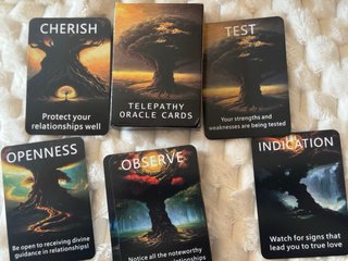 Tarot y Oráculos: Healing Energy, Egyptian Gods