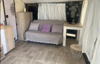 Caravana fija en Camping Riera de Merlès
