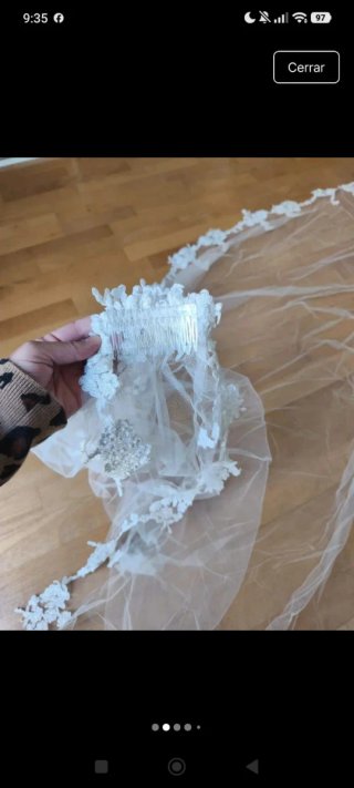 Velo de novia con encaje