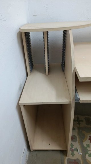Mesa escritorio ordenador madera y metal