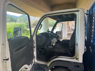 Nissan Cabstar 2005