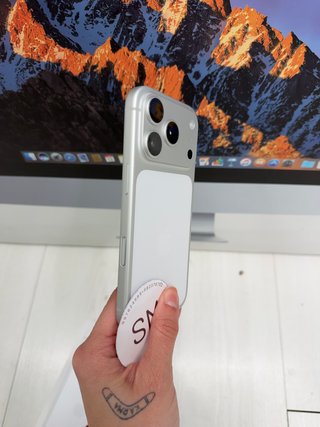IPHONE 17 PRO 256GB COMO NUEVO