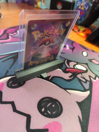 Soporte para cartas Pokémon