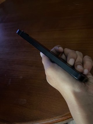 iPhone 16e NUEVO 28 ciclos GARANTÍA