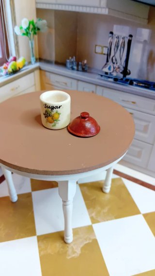 Casa delle bambole barattolo stile toscano