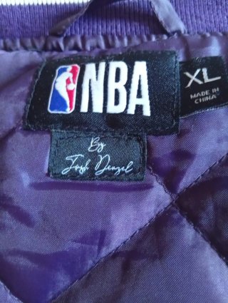 XL Chaqueta Los Angeles Lakers Negra y Blanca