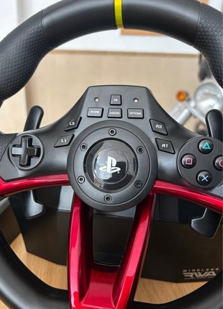 Volante Hori per PS5, PS4 e PC