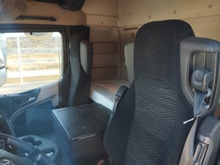 Mercedes ACTROS 25 43-CAMIONES FURGONES