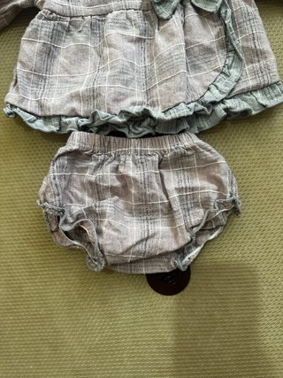 Conjunto bebé Calamaro cuadros 3 meses