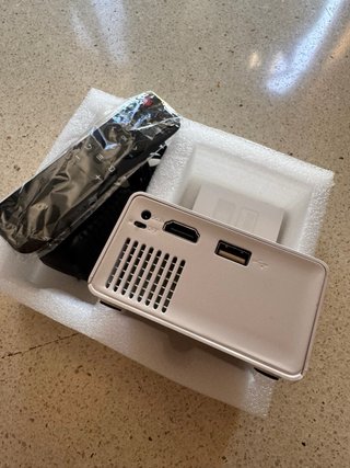 Mini Proyector Z1