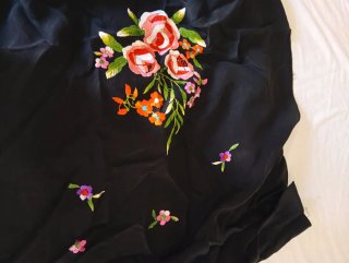 Mantón Manila negro