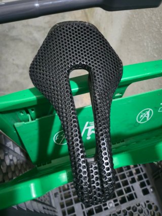 Sillín de carbono para bicicleta