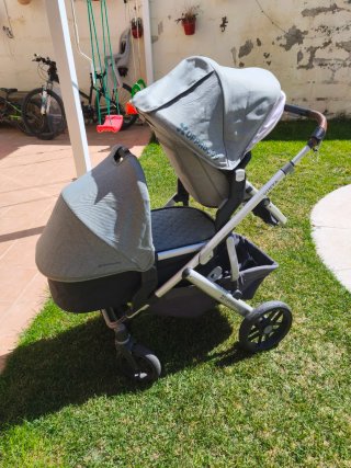 Cochecito UPPAbaby Vista V2 Convertible