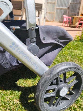 Cochecito UPPAbaby Vista V2 Convertible