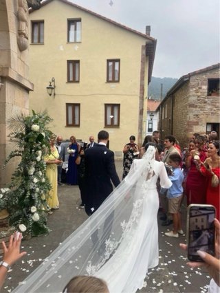 Elegante vestido de Novia