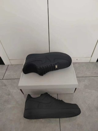Nike Air Force 1 Taglia 40 Nero