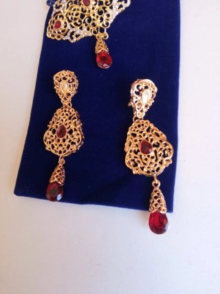 Conjunto Aderezo Jotera Baturra Dorado y Rojo