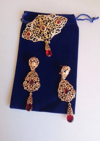 Conjunto Aderezo Jotera Baturra Dorado y Rojo